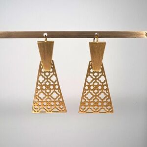 Kendra Scott Drop Metal Earrings Triangle Patterned Unique Laser-cut Design